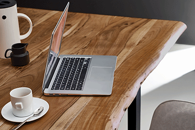 Homeoffice im Arbeitszimmer oder am Esstisch? 2 Esstisch als Schreibtisch